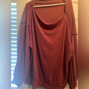 Medium ‘we the free’ plum off the shoulder tunic